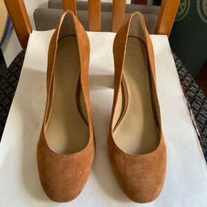 Ann Taylor Block Heal Brown Suede